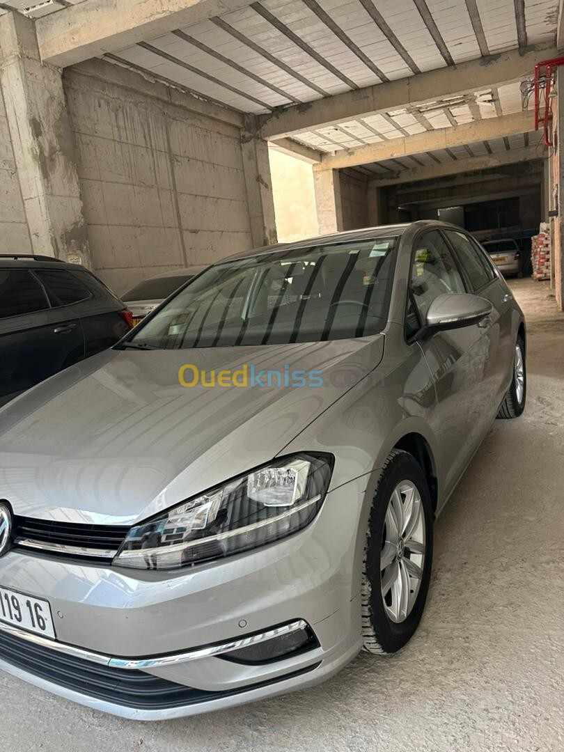 Volkswagen Golf 7 2019 Confortline