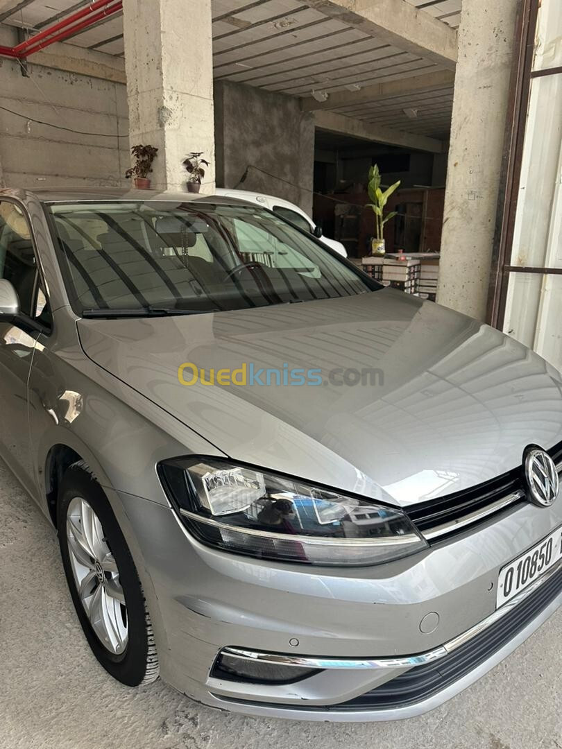 Volkswagen Golf 7 2019 Confortline