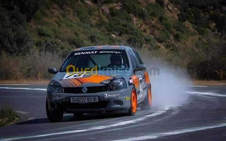 Renault Clio 2 2001 RS 2L Turbo