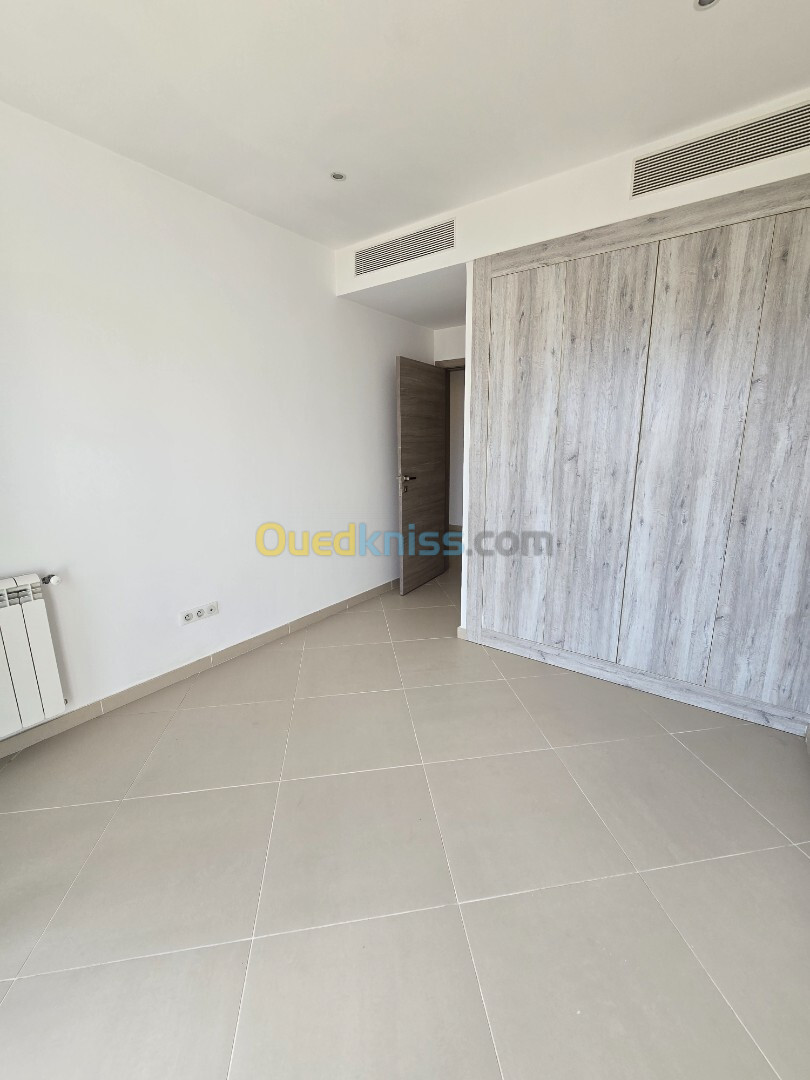 Vente Appartement F3 Alger Hydra