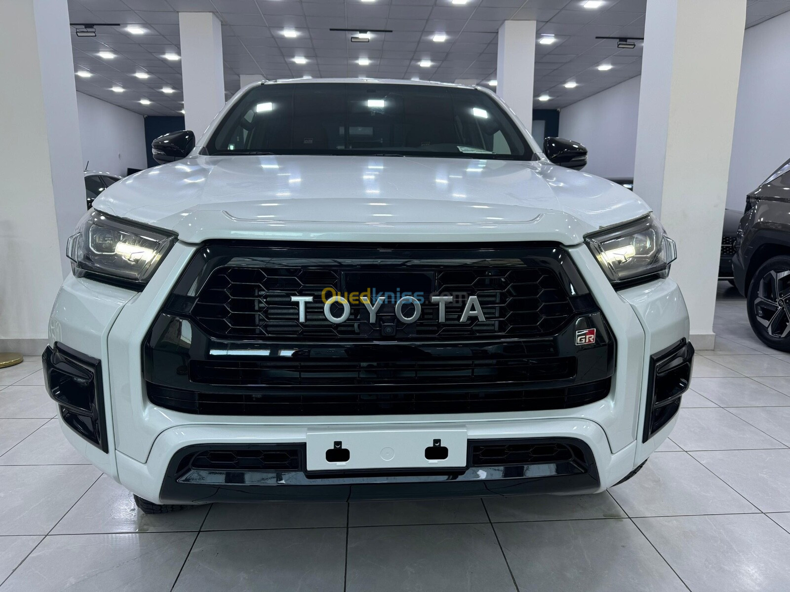 Toyota Hilux 2024 