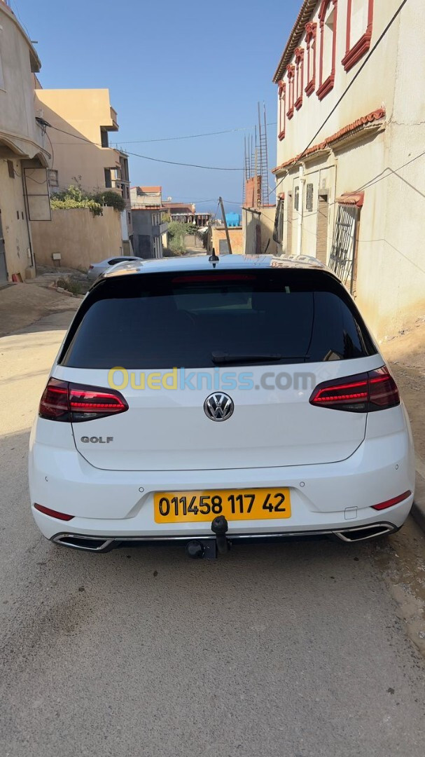 Volkswagen Golf 7 2017 Carat+