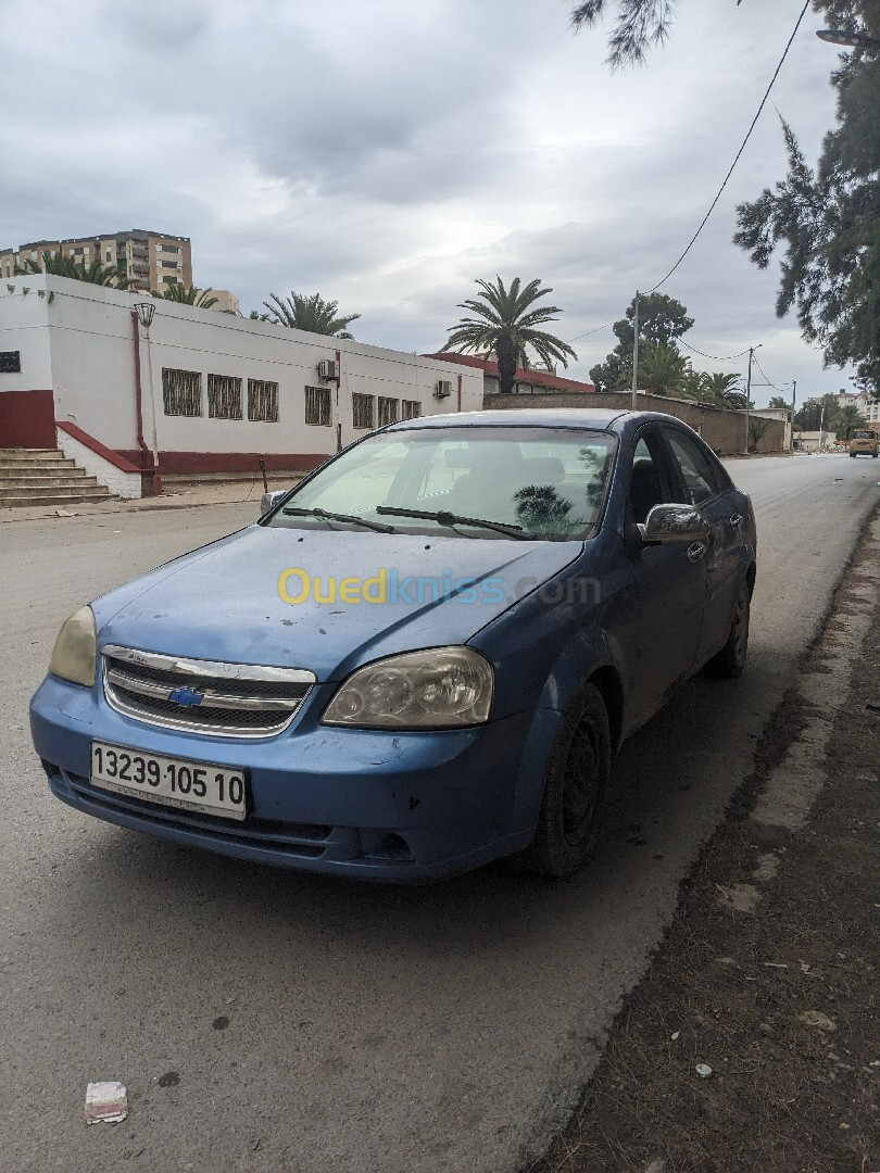 Chevrolet Optra 4 portes 2005 Optra 4 portes