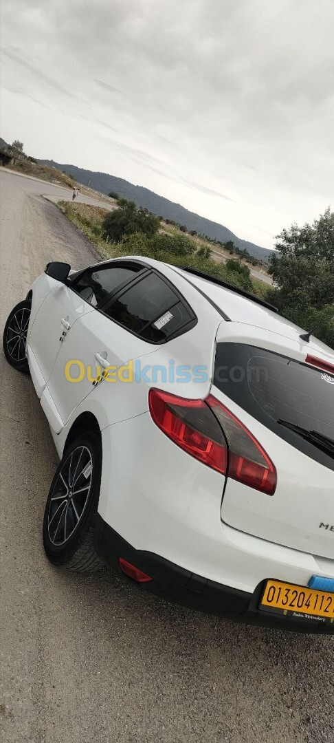 Renault Megane 3 2012 New play