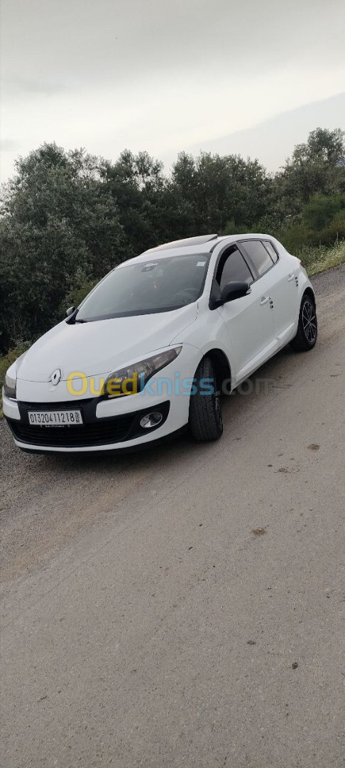 Renault Megane 3 2012 New play