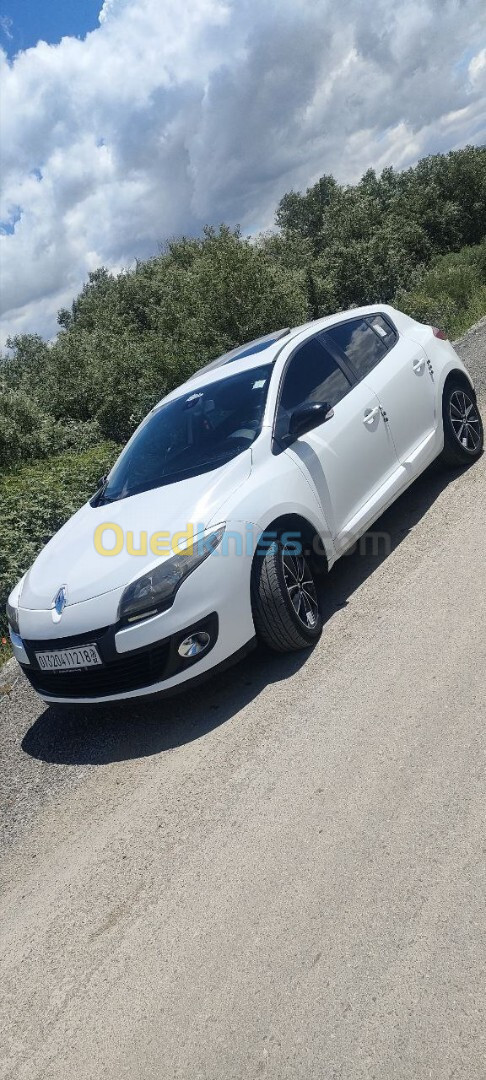 Renault Megane 3 2012 New play