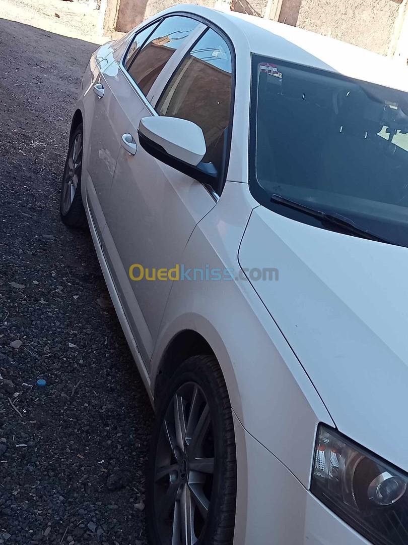 Skoda Octavia Scout 2015 Octavia Scout