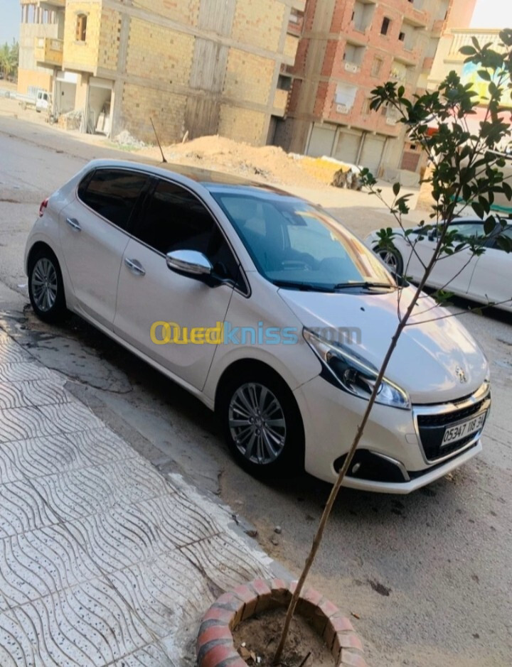 Peugeot 208 2018 Allure Facelift