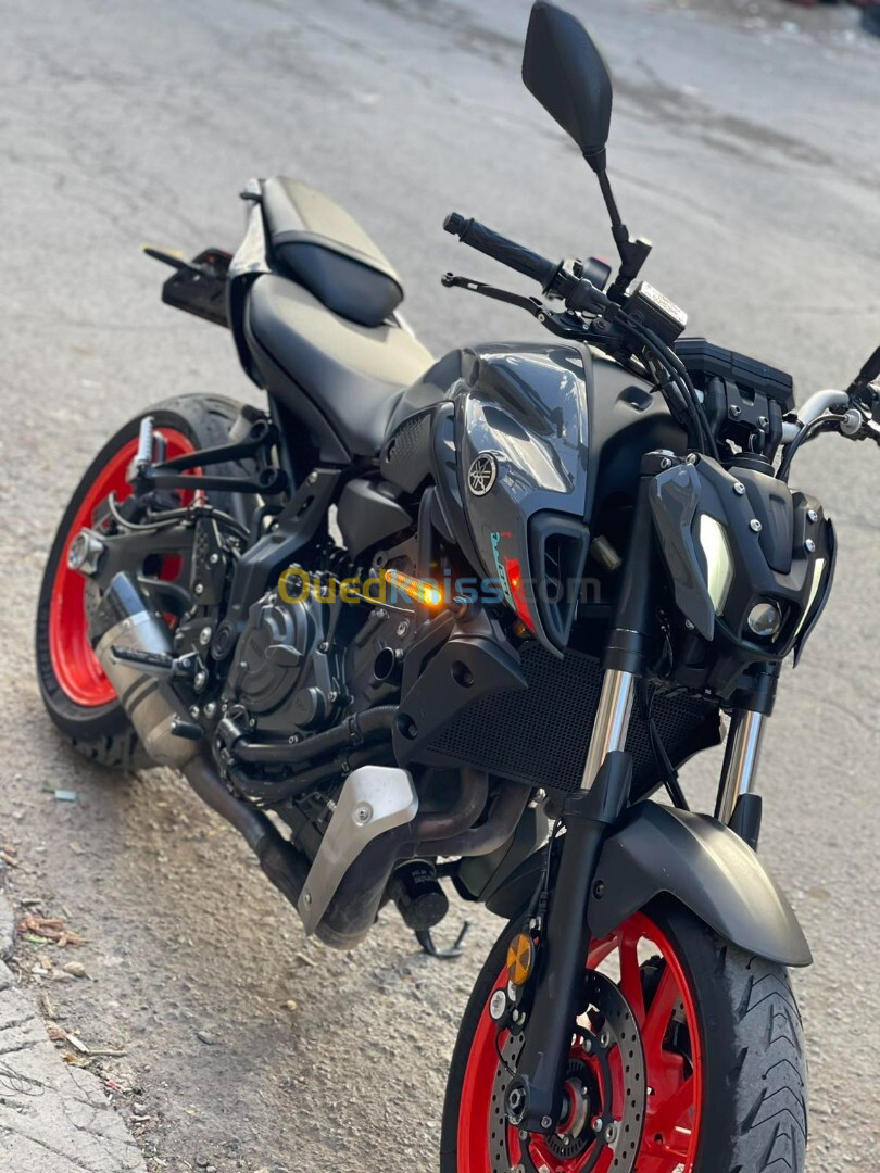 Yamaha MT 07 2021