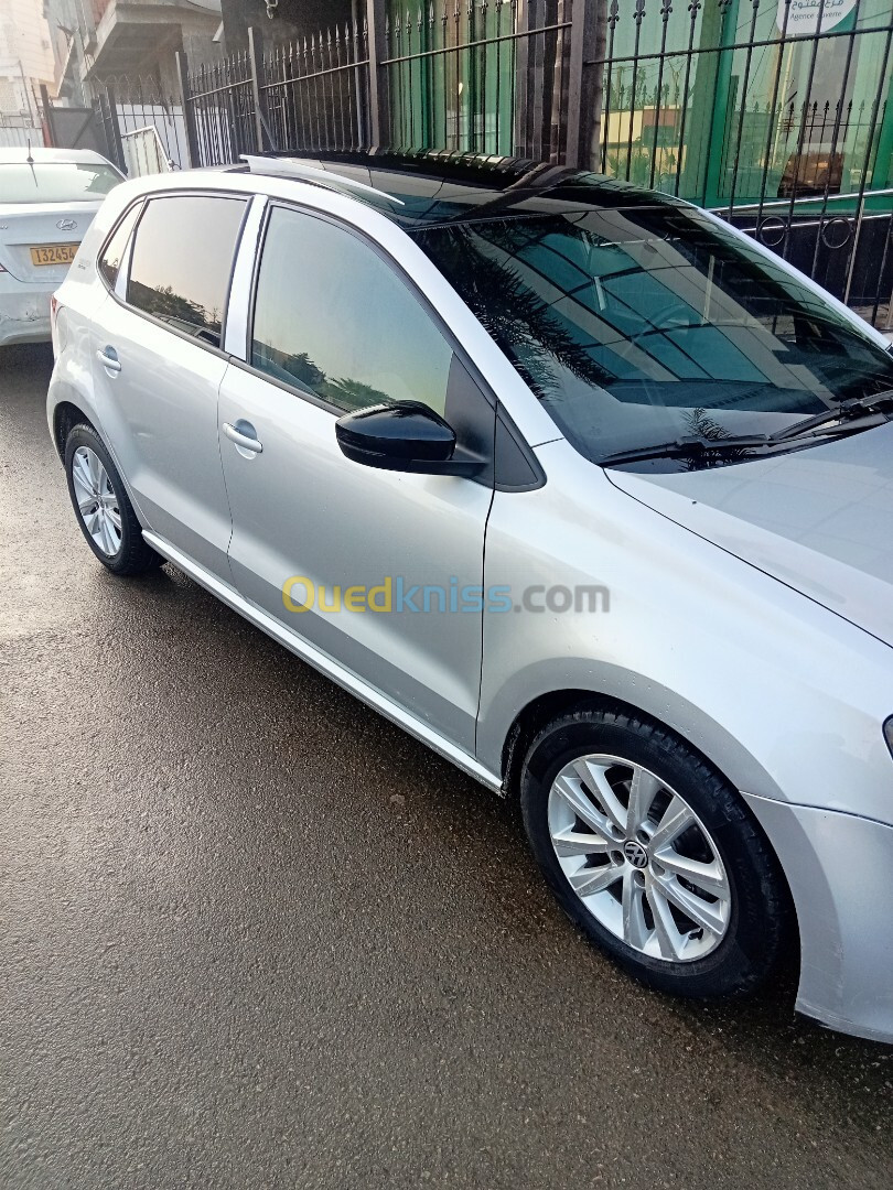 Volkswagen Polo 2013 Black et Silver