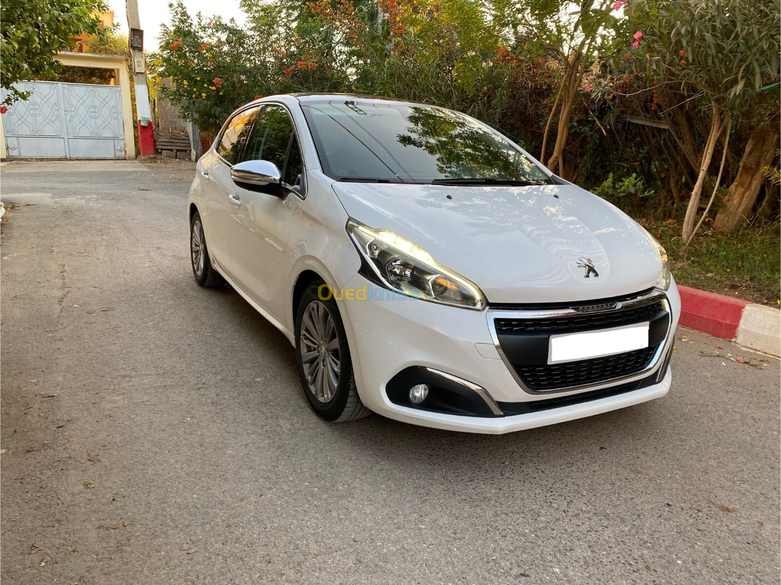 Peugeot 208 2018 Allure Facelift