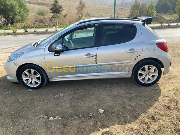 Peugeot 207 2008 207