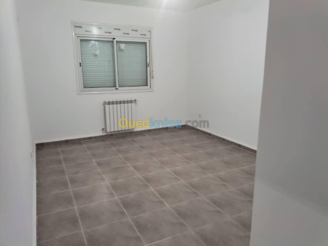 Location Appartement F4 Alger Ouled fayet