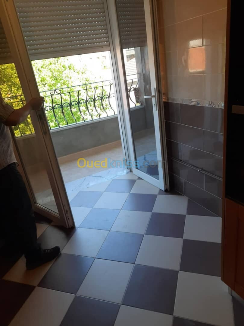 Location Appartement F03 Alger Bordj el kiffan