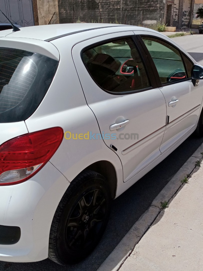 Peugeot 207 plus 2013 207 plus