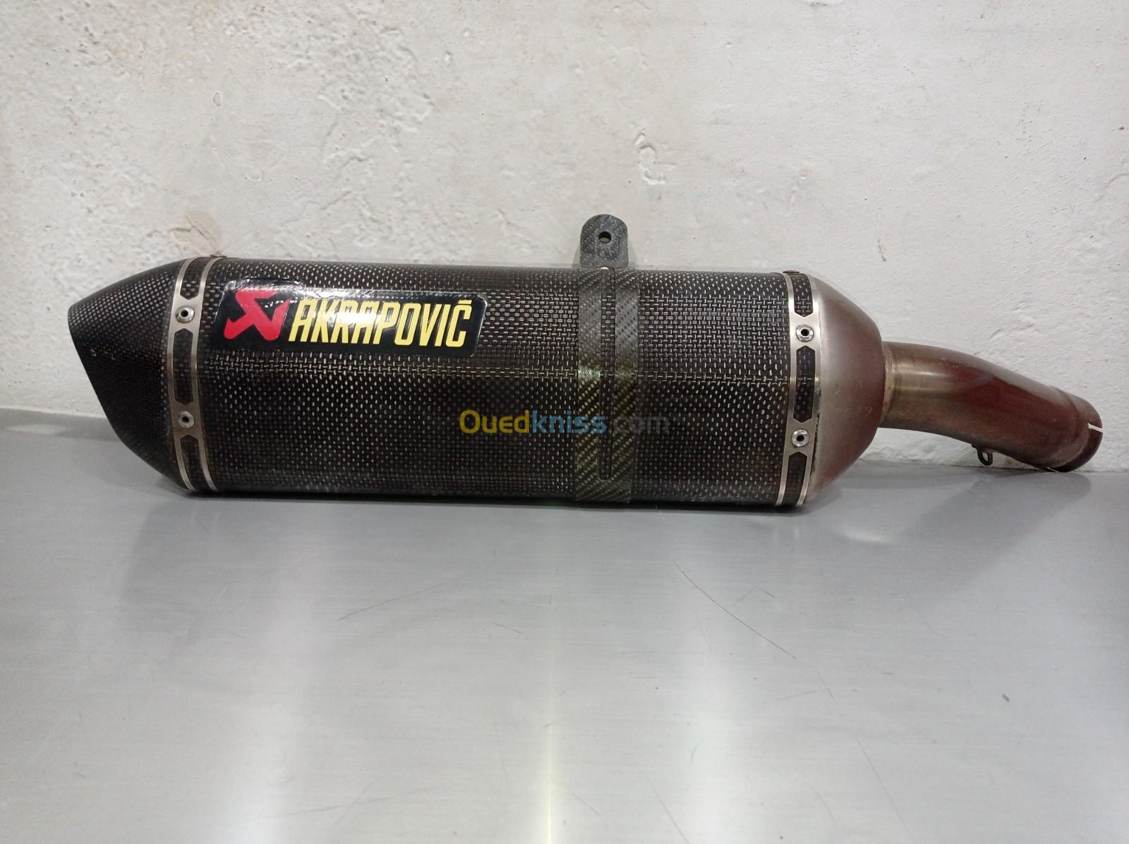 Akrapovic TMAX 