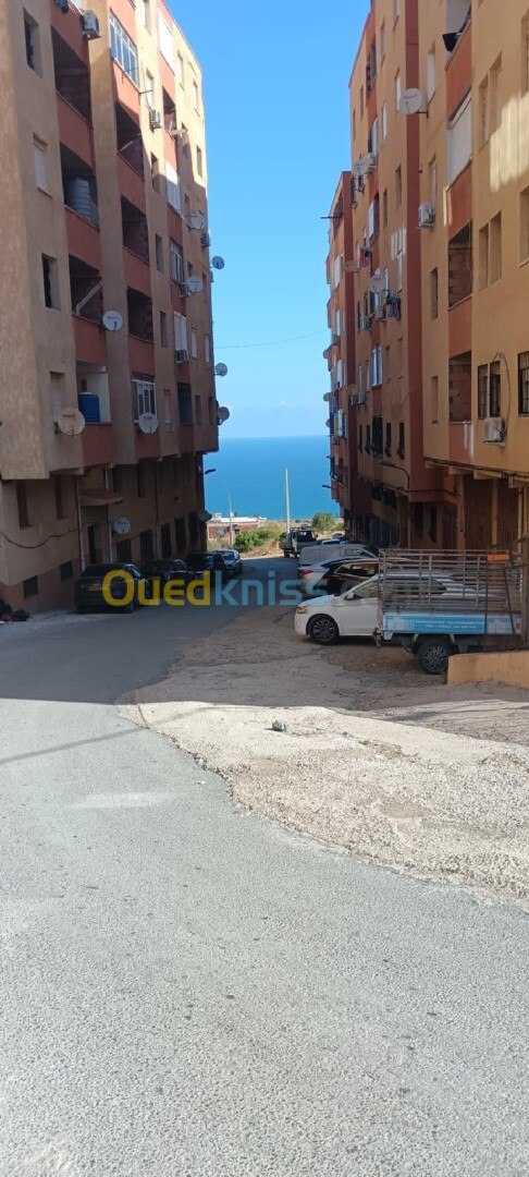 Location vacances Appartement F3 Tizi Ouzou Azeffoun