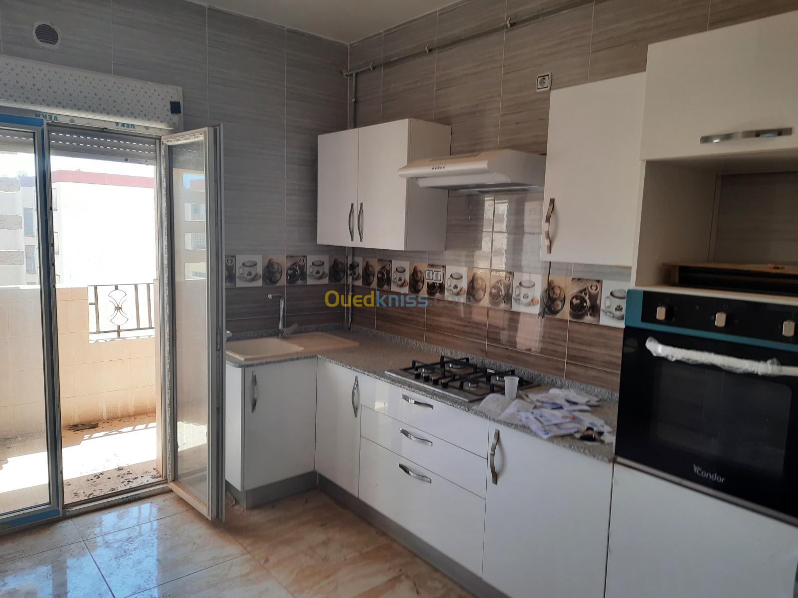 Vente Appartement F3 Oran Sidi chami