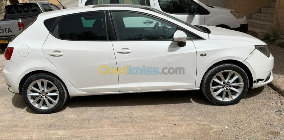 Seat Ibiza 2015 Fully +Toit ouvrant