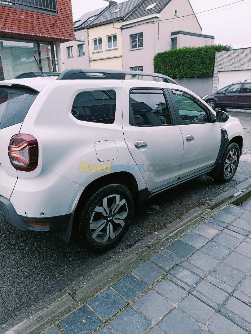 Dacia Duster 2023 Journay