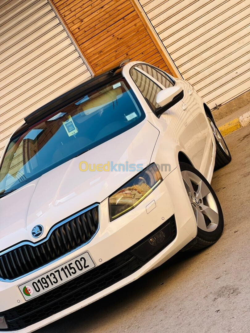 Skoda Octavia 2015 Ambiente