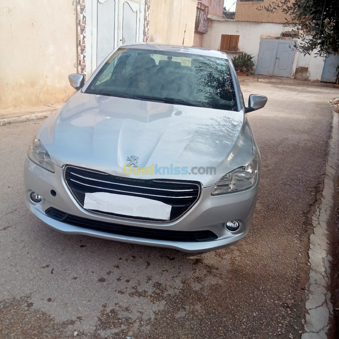 Peugeot 301 2014 Allure