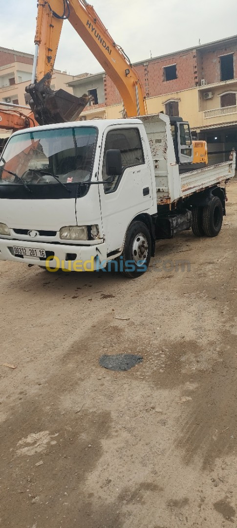 Kia Kia 3600 2001