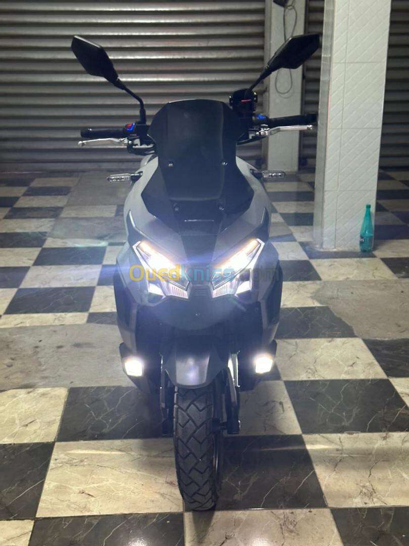 Scooter VMs Xdv 300cc 2023