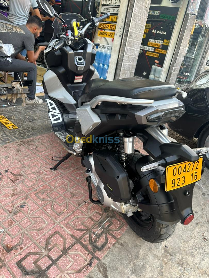 Scooter VMs Xdv 300cc 2023