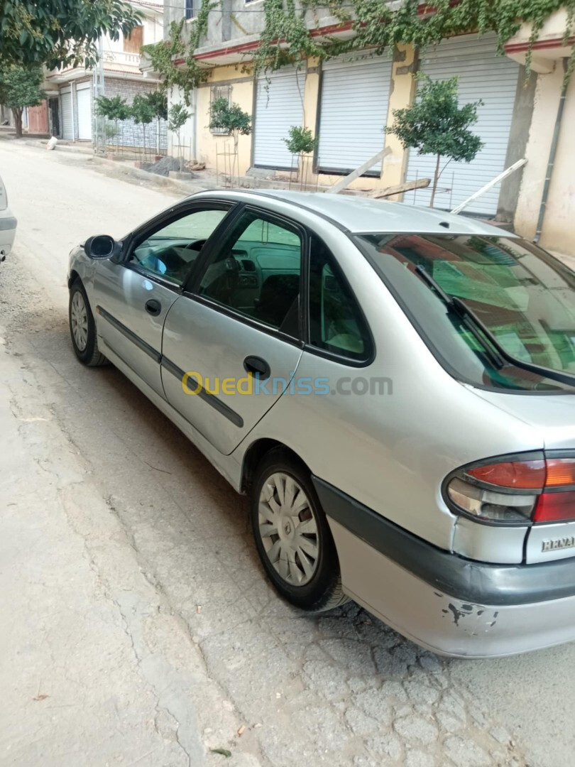 Renault Laguna 1 1998 Laguna 1