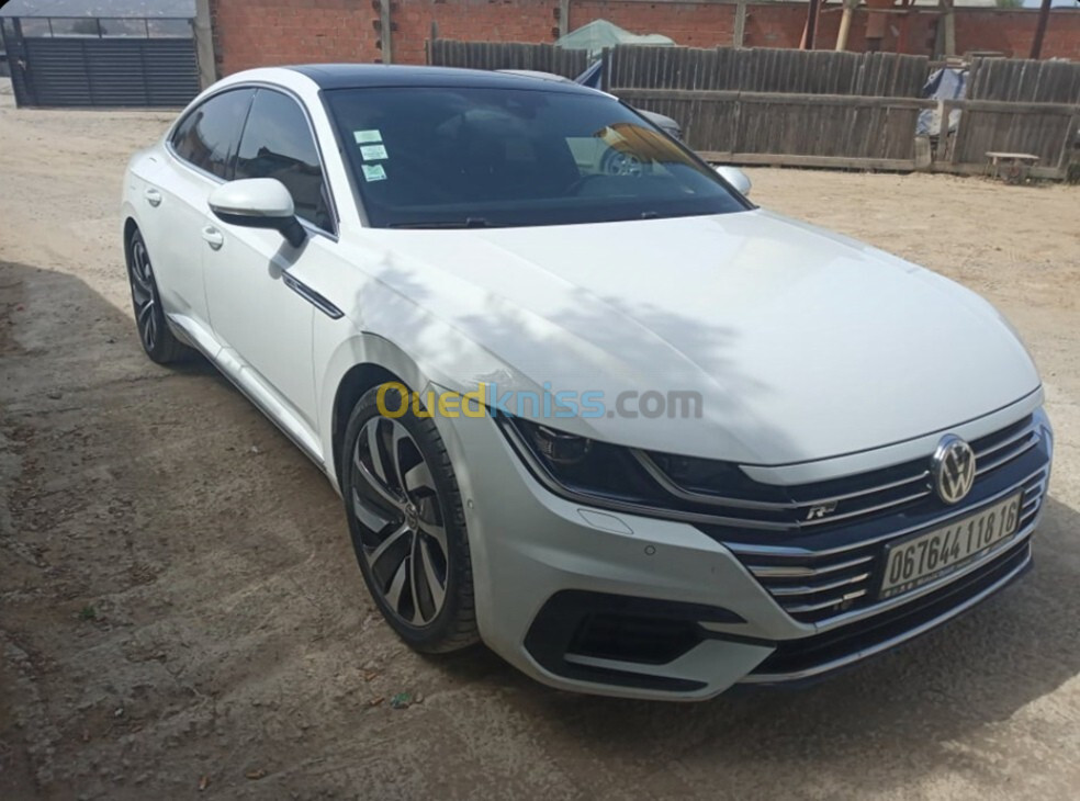 Volkswagen Passat arteon 2018 R-line