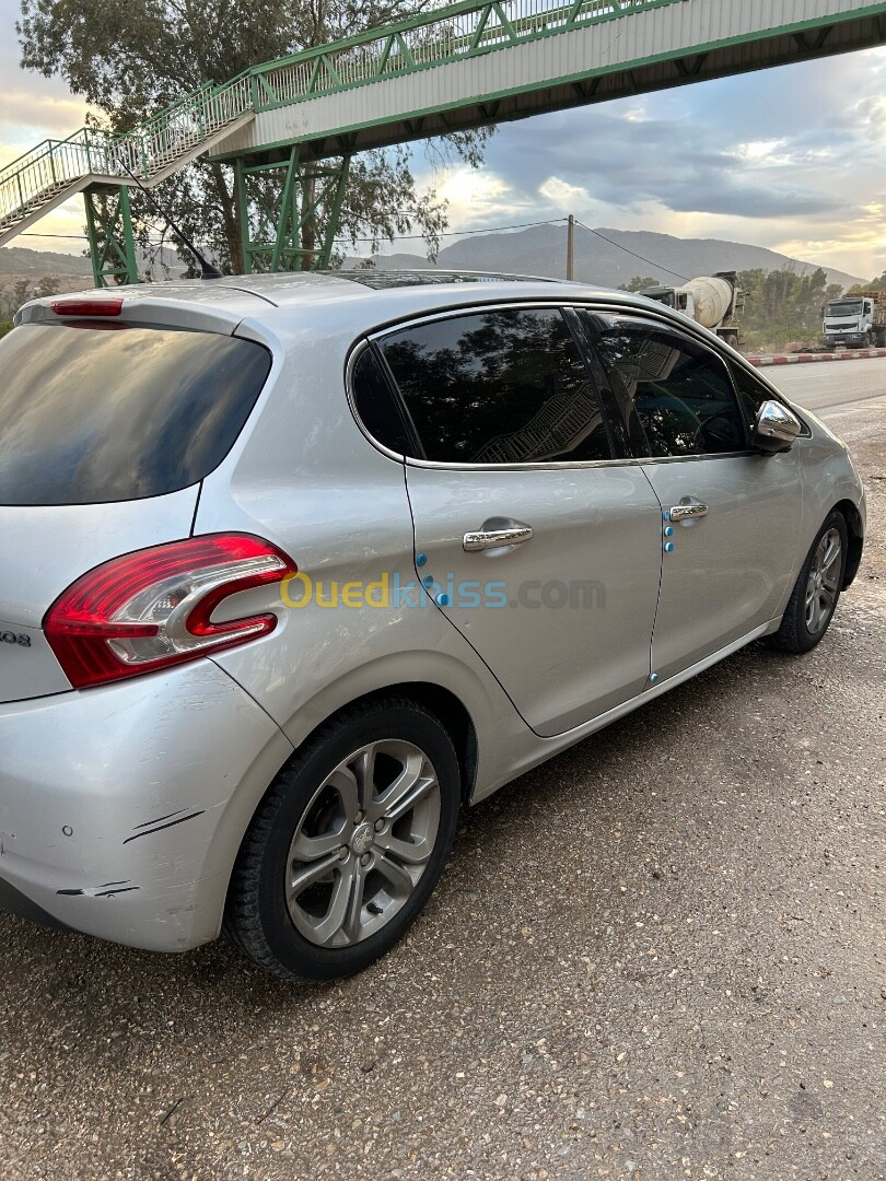 Peugeot 208 2014 Hdi