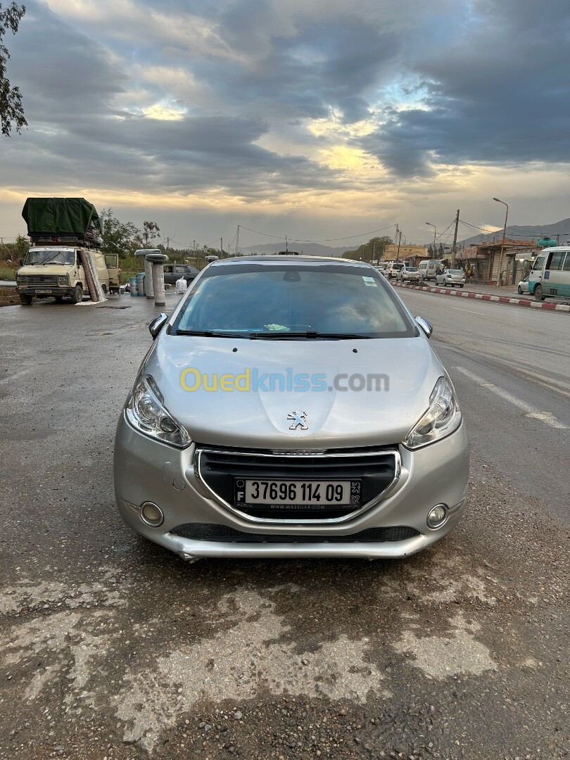 Peugeot 208 2014 Hdi