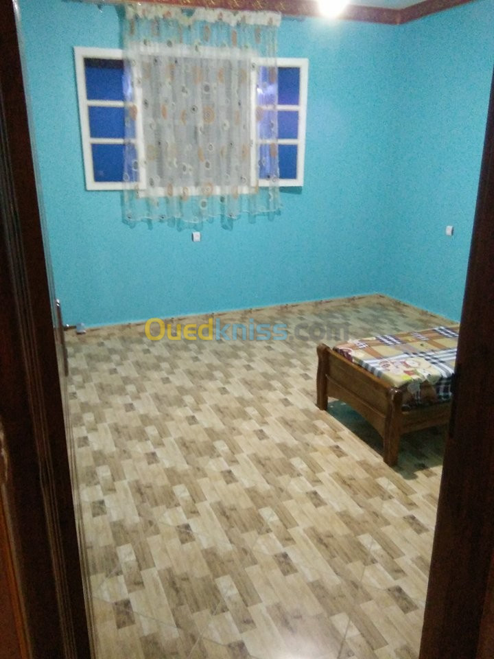 Location vacances Appartement F2 Skikda Kerkera