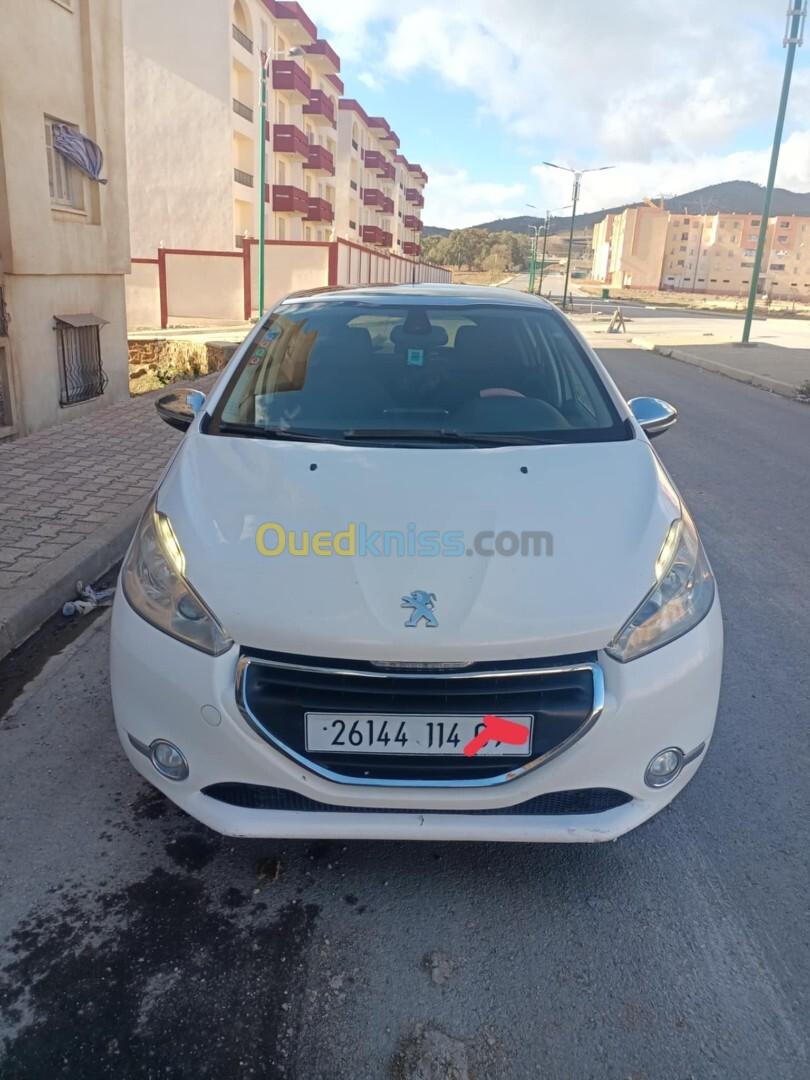 Peugeot 208 2014 Allure