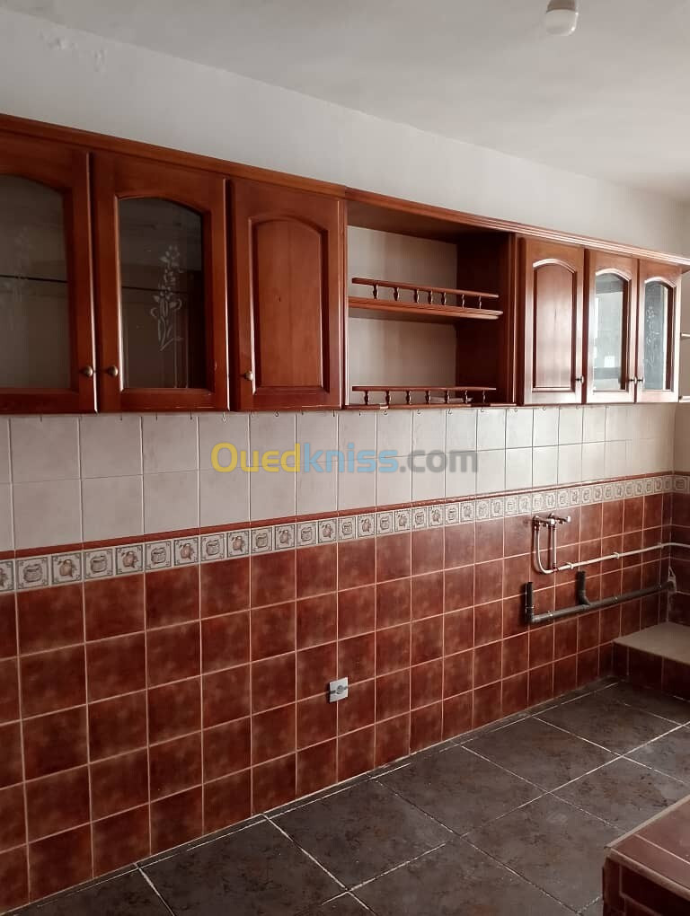 Location Appartement F3 Alger Kouba