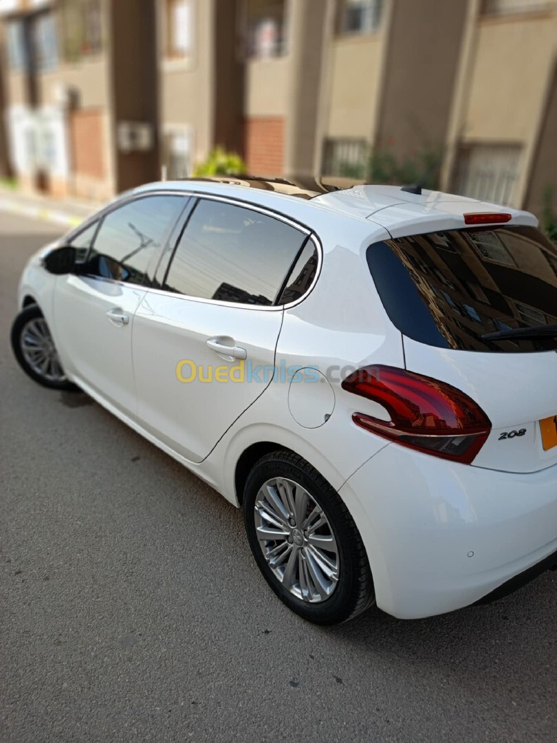 Peugeot 208 2019 Allure Facelift