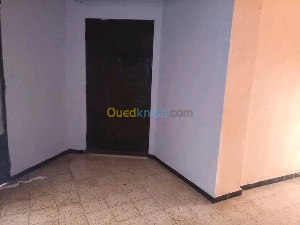 Vente Appartement F3 Oran Ain el bia