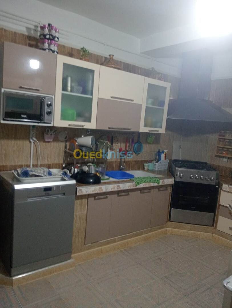 Vente Appartement F5 Oran Ain el bia