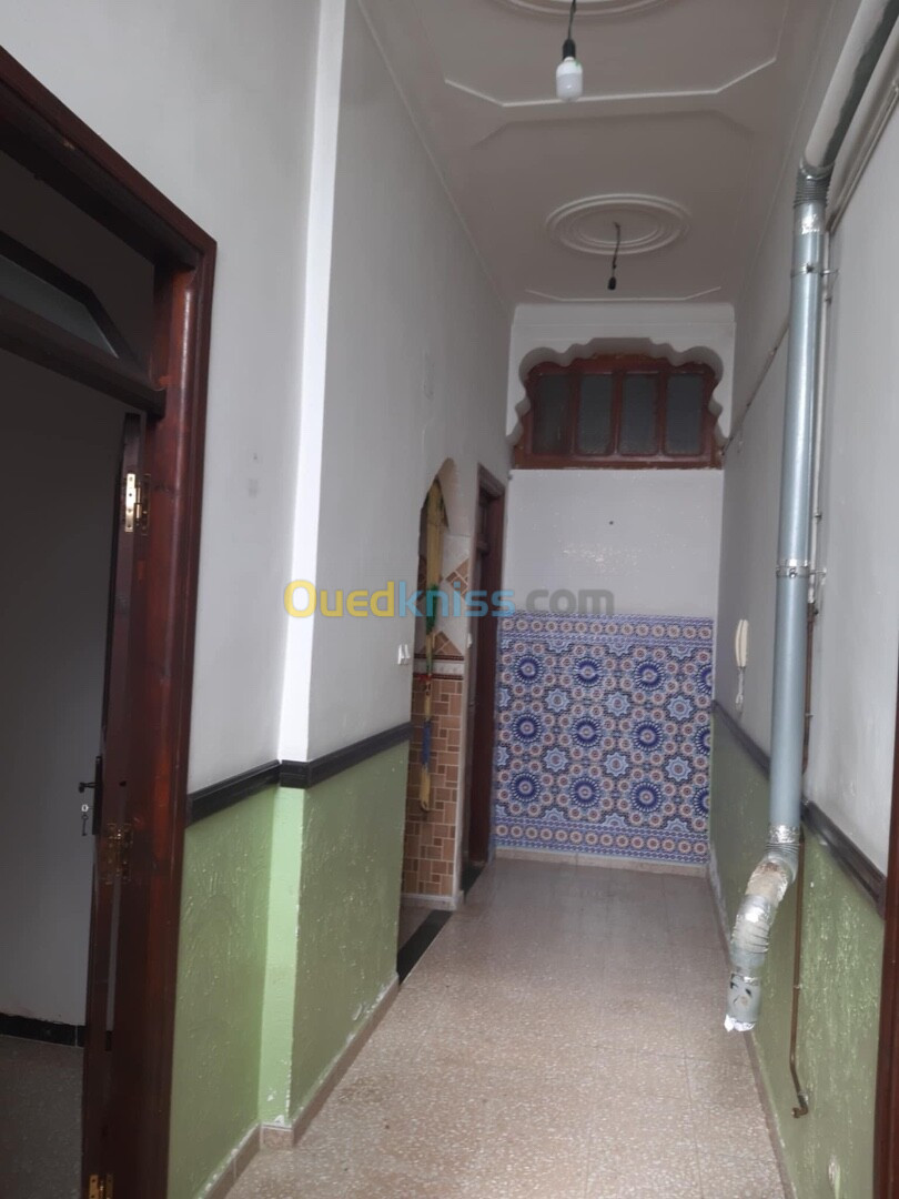 Location Niveau De Villa F2 Alger Bordj el kiffan