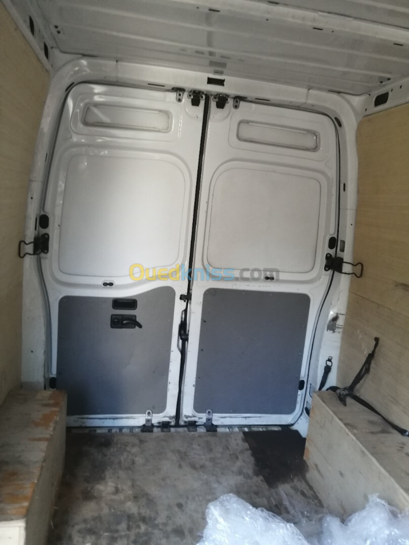 Renault Master 2 Mongol 2010