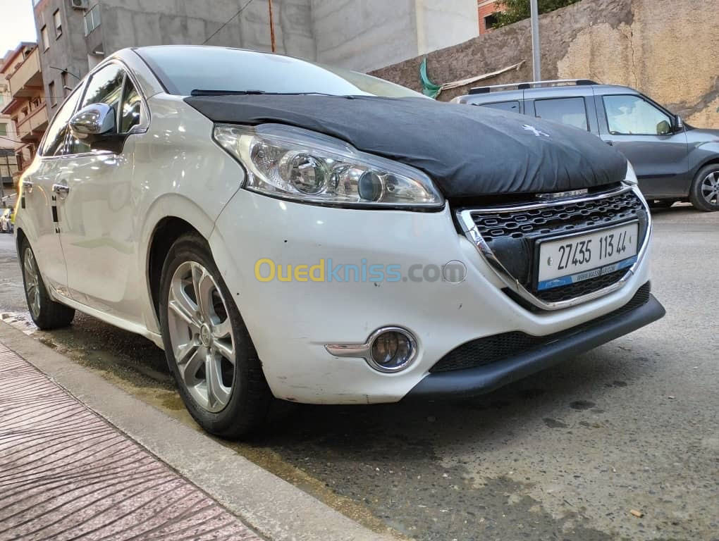 Peugeot 208 2013 208