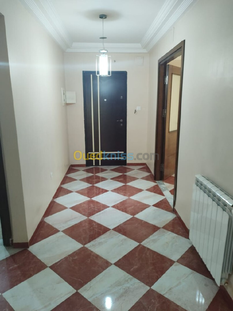 Location Niveau De Villa F5 Alger Cheraga