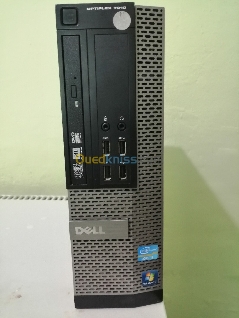 كمبيوتر مكتبي DELL i3