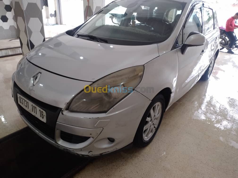 Renault Scenic 2011 