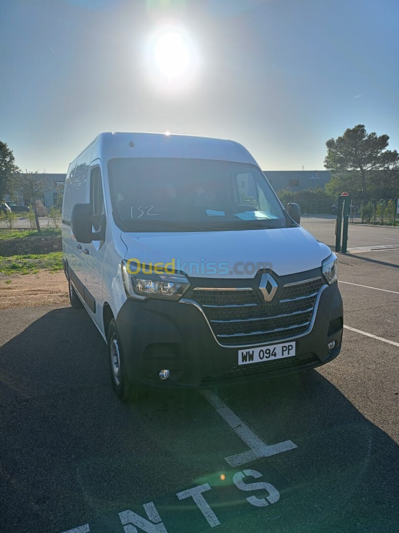 Renault Master 2024 L2H2