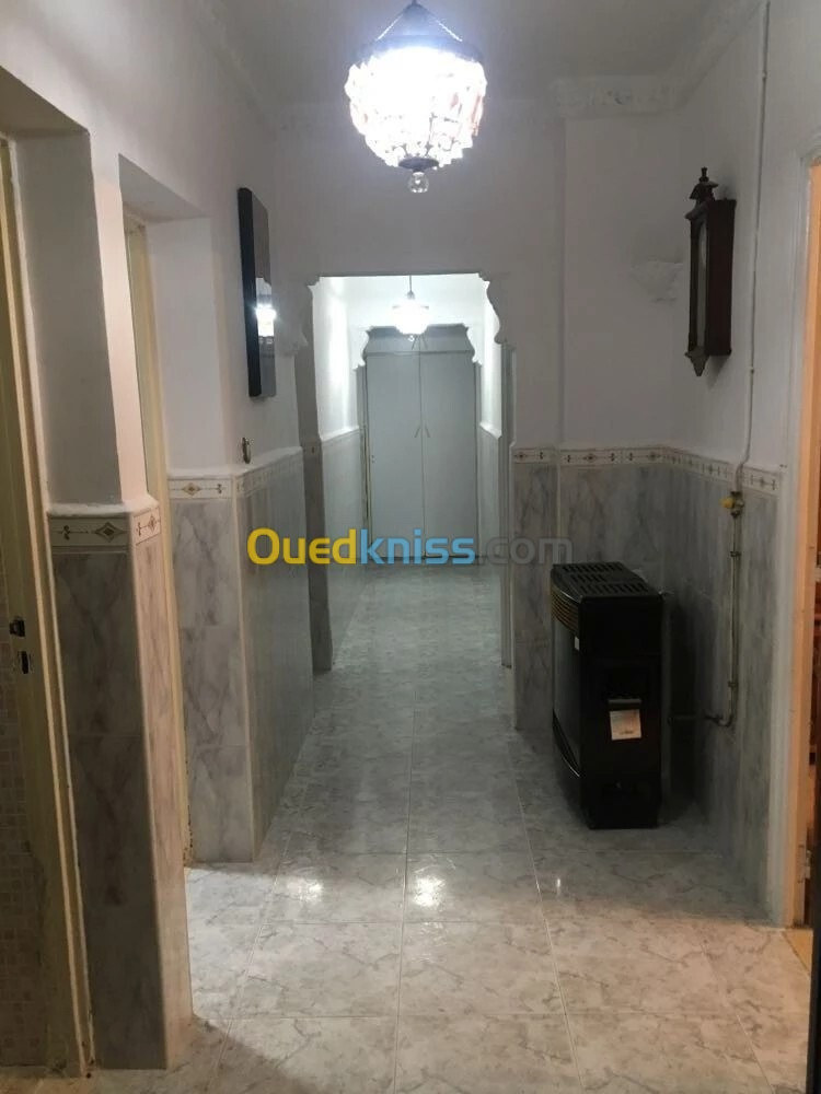 Vente Appartement F5 Alger Ain naadja