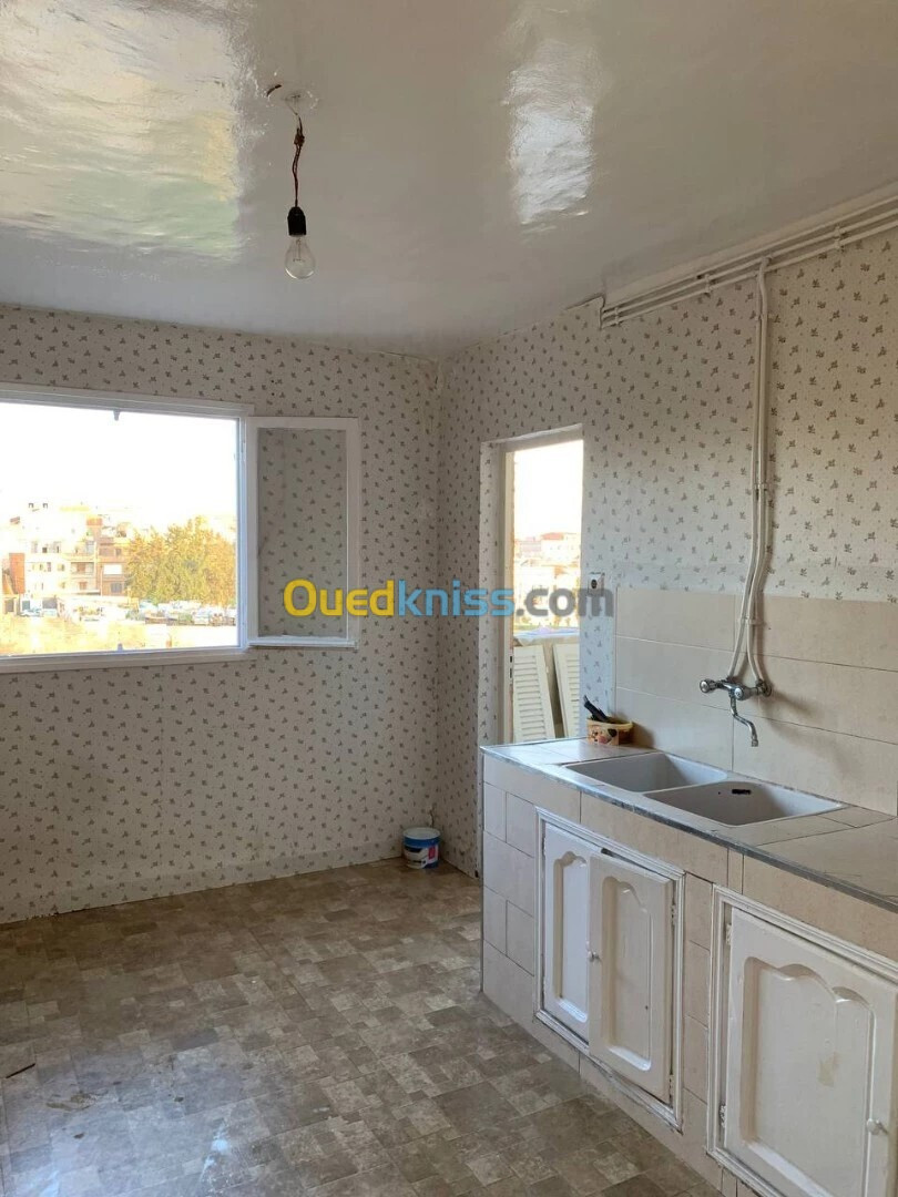 Location Appartement F4 Alger Kouba