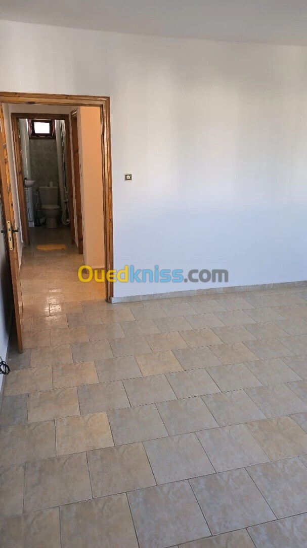 Location Appartement F4 Alger Kouba