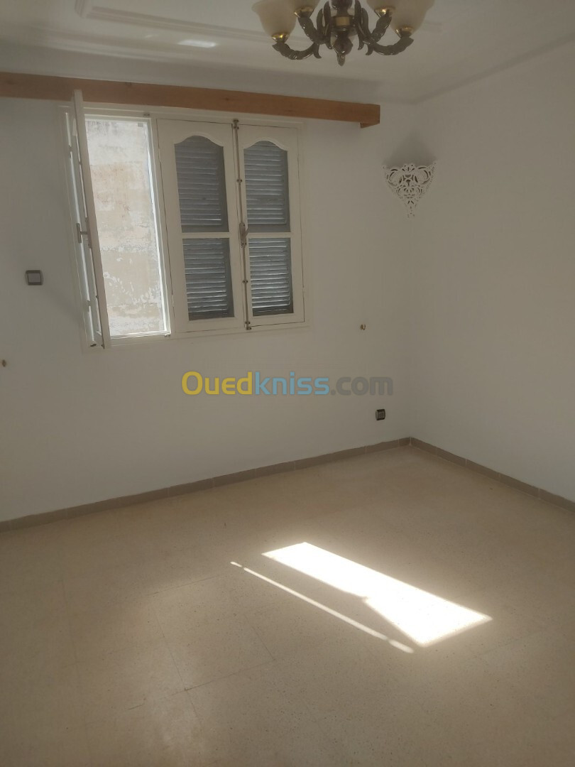 Location Appartement F3 Alger Birkhadem